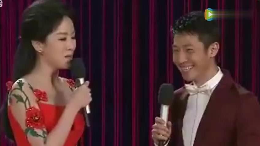 李思思神秘丈夫首曝光:从央视一姐到县城商演,13年婚姻全靠合伙制 李思思神秘丈夫首曝光:从央视一姐到县城商演,13年婚姻全靠合伙制